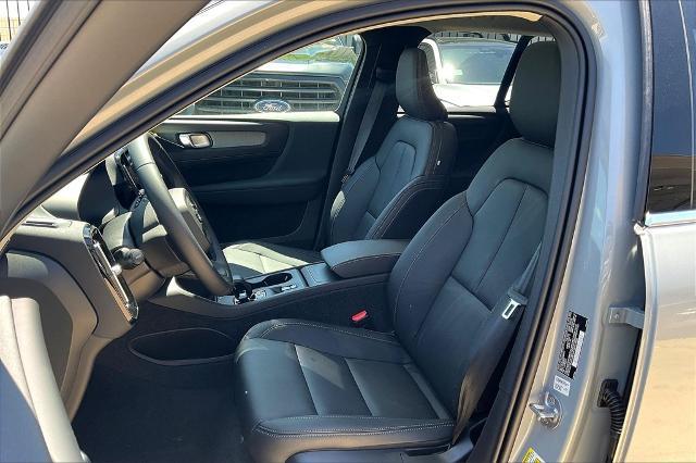 2025 Volvo XC40 Vehicle Photo in Grapevine, TX 76051
