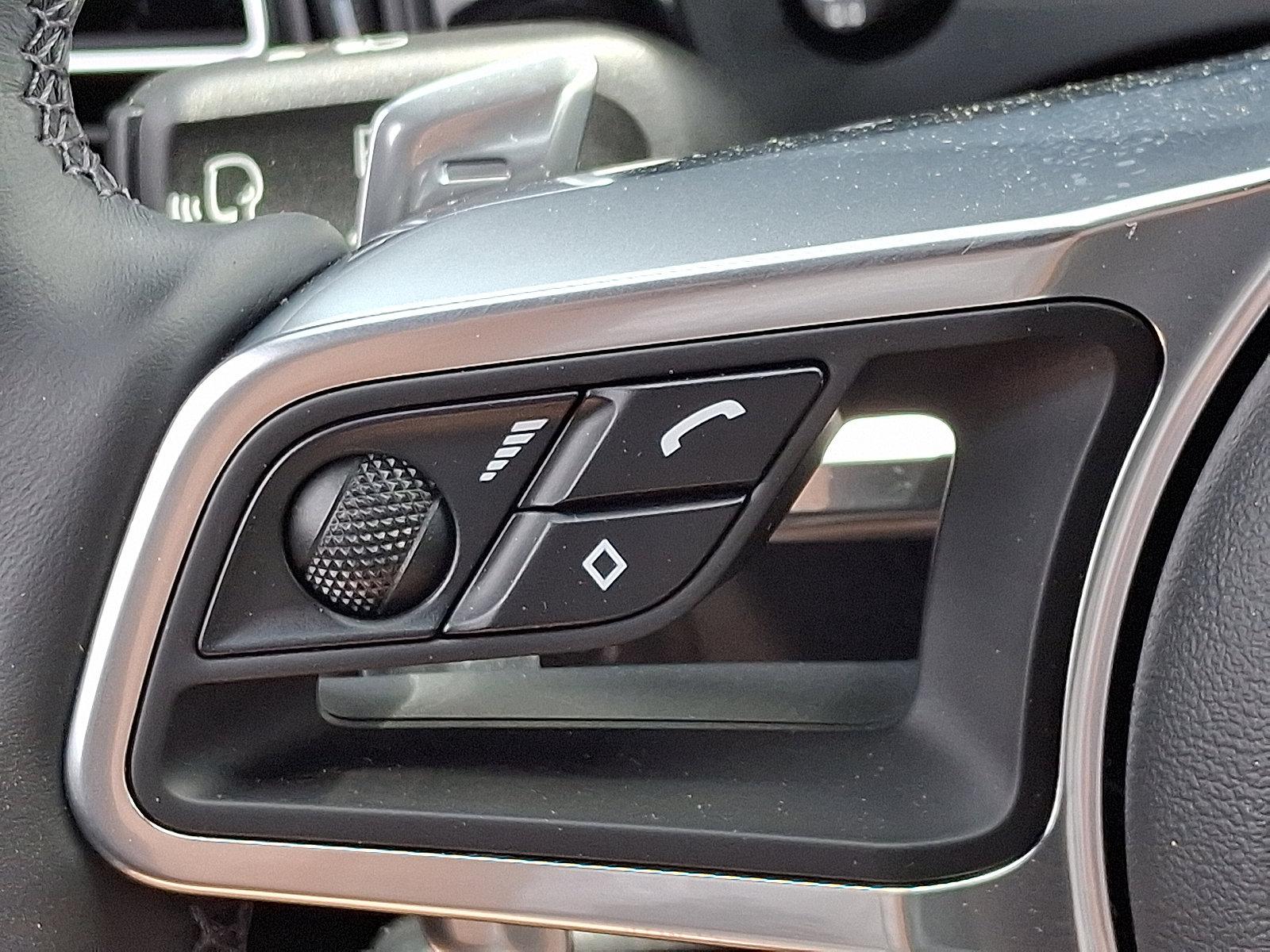 2020 Porsche Macan Vehicle Photo in Lancaster, PA 17601