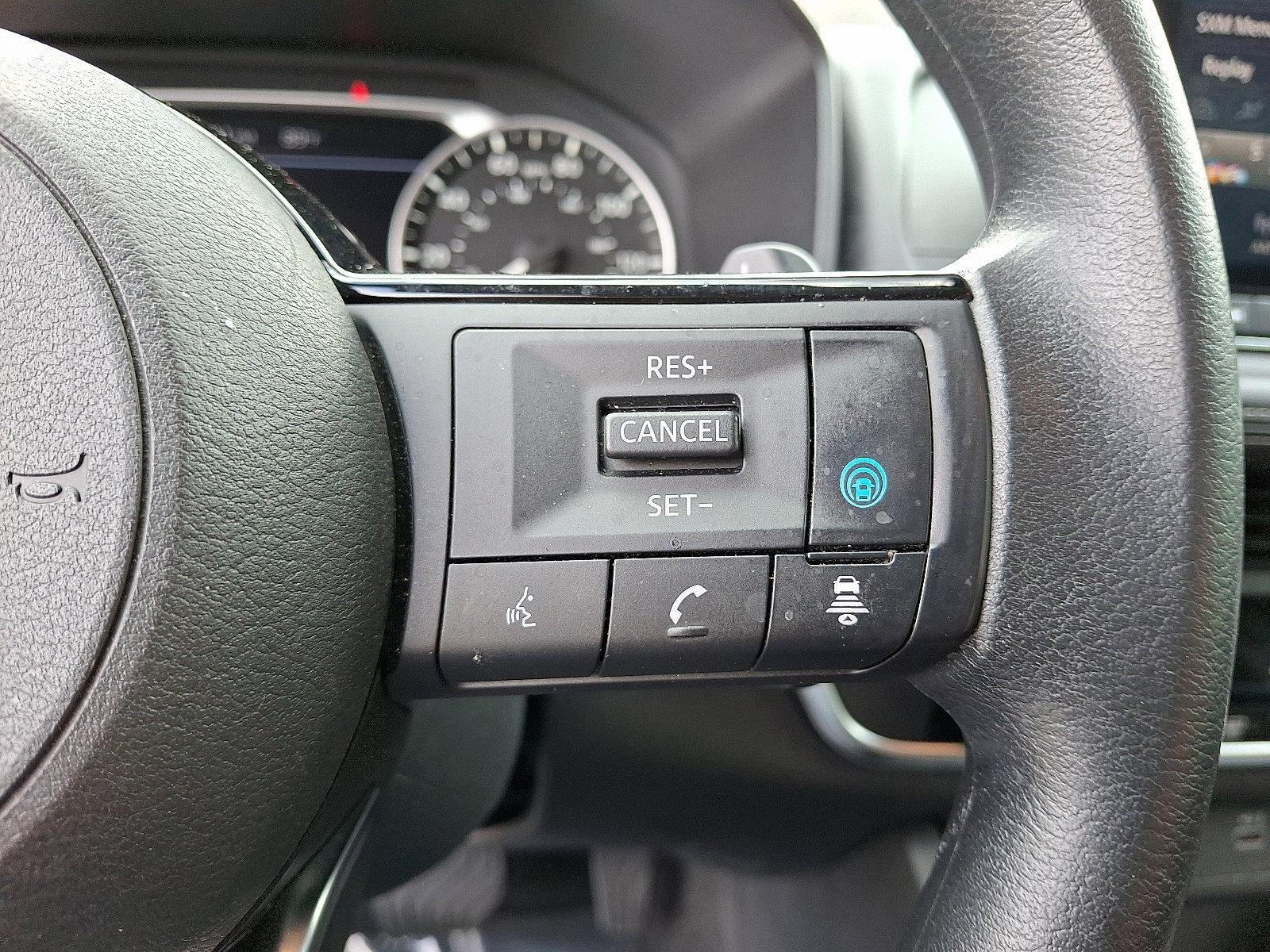 2023 Nissan Rogue Vehicle Photo in Jenkintown, PA 19046