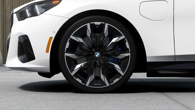 2026 BMW 550e xDrive Vehicle Photo in GRAPEVINE, TX 76051