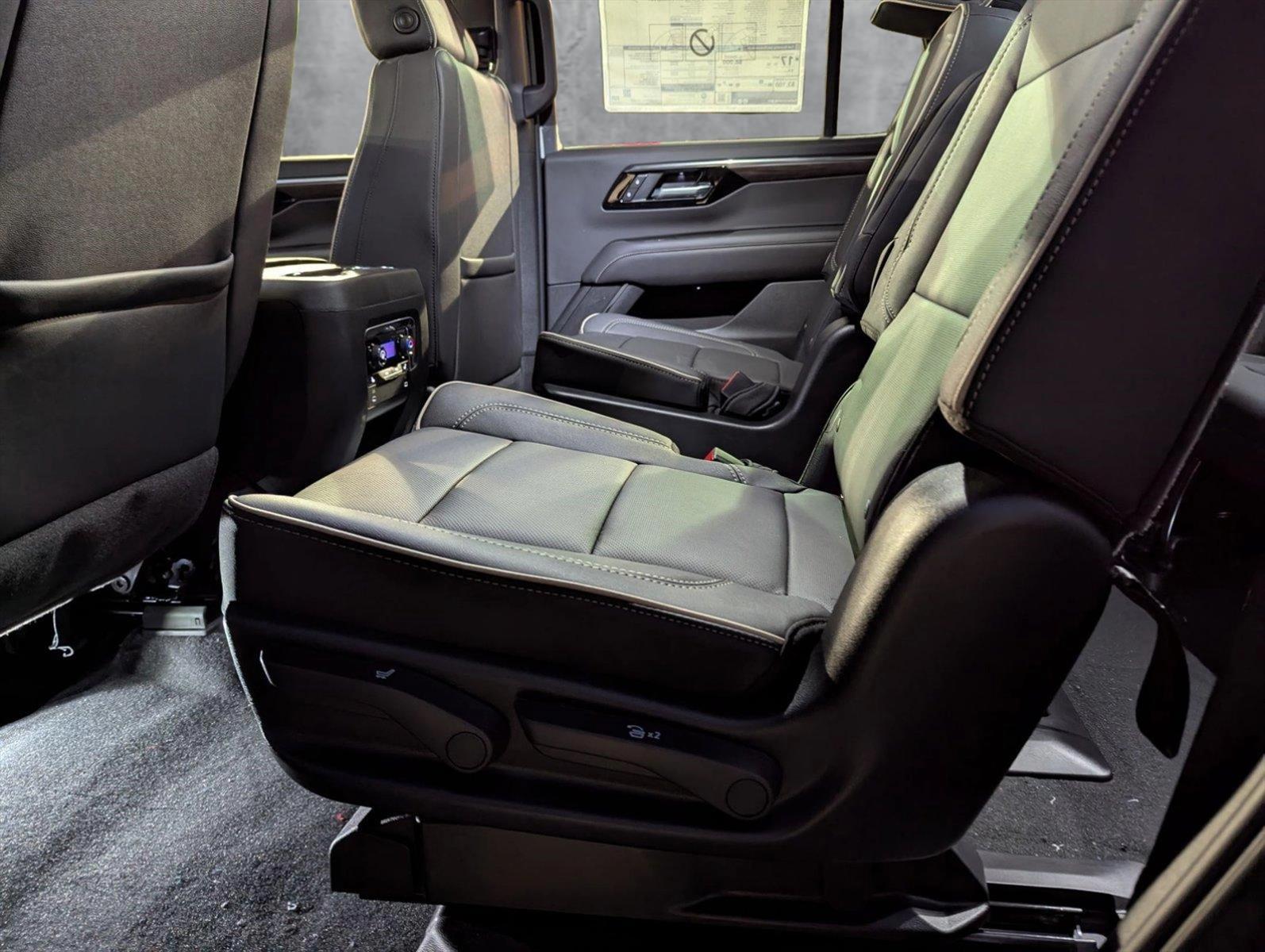 2025 Chevrolet Tahoe Vehicle Photo in MIAMI, FL 33172-3015