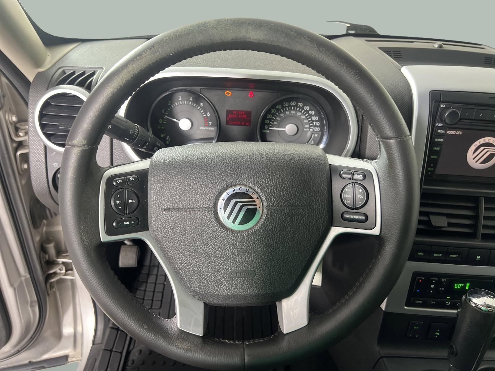 2007 Mercury Mountaineer Vehicle Photo in GEORGETOWN, TX 78626-7508