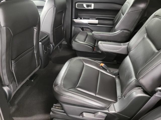 2023 Ford Explorer Vehicle Photo in Oshkosh, WI 54901