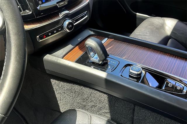 2023 Volvo XC60 Vehicle Photo in Houston, TX 77007
