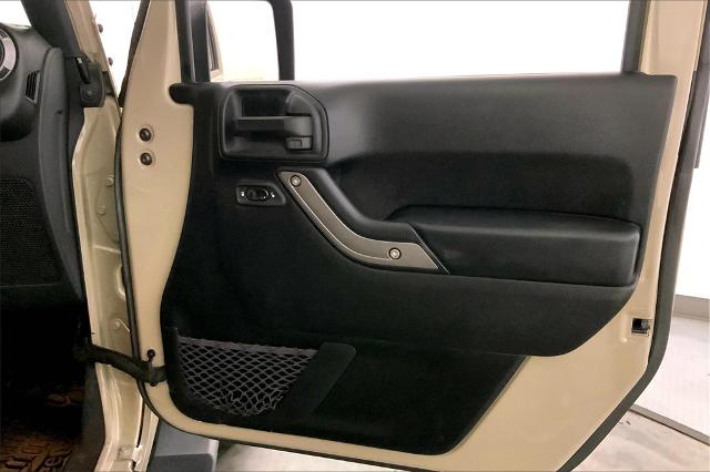 2017 Jeep Wrangler Unlimited Vehicle Photo in Lees Summit, MO 64086