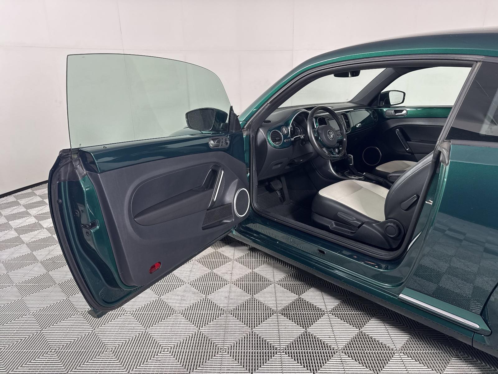 2017 Volkswagen Beetle Vehicle Photo in Georgetown, TX 78626