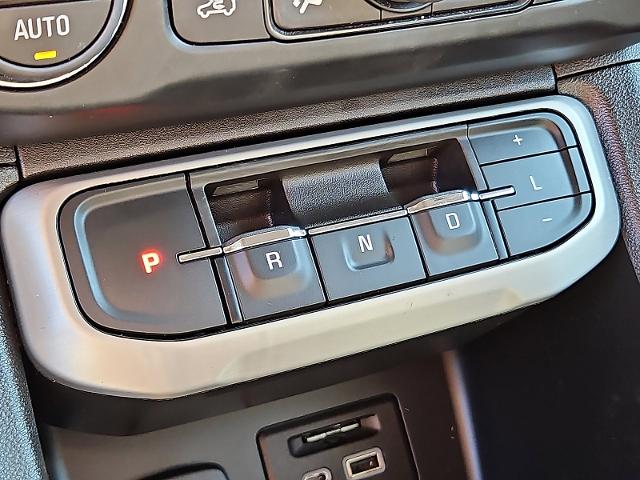 2023 GMC Acadia Vehicle Photo in TREVOSE, PA 19053-4984
