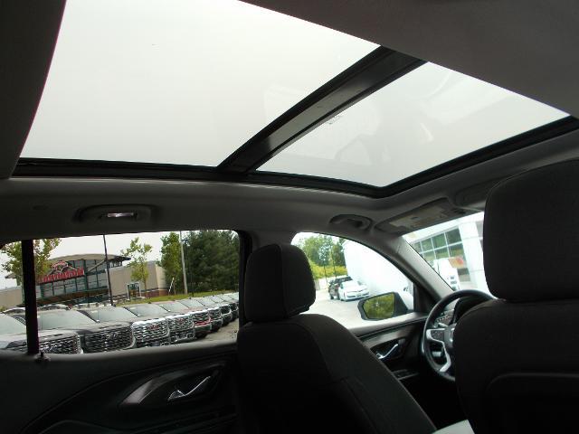 2022 GMC Terrain Vehicle Photo in LOWELL, MA 01852-4336