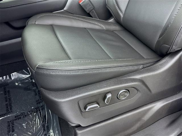 2025 GMC Sierra 1500 Vehicle Photo in PUYALLUP, WA 98371-4149