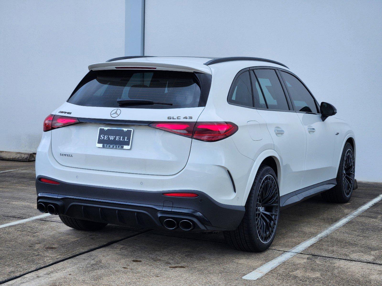 2024 Mercedes-Benz GLC Vehicle Photo in HOUSTON, TX 77079