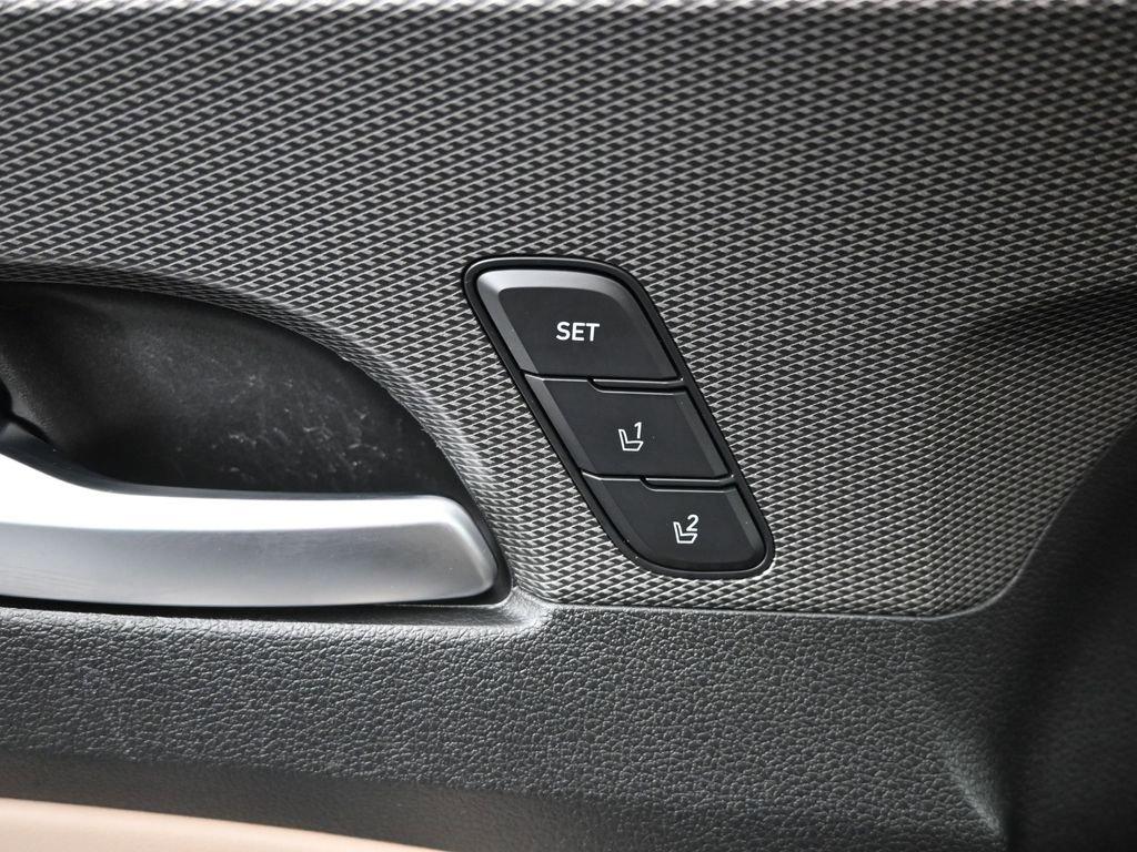 2019 Hyundai SANTA FE Vehicle Photo in Cedar Rapids, IA 52402