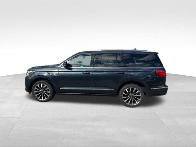 2021 Lincoln Navigator Vehicle Photo in MEDINA, OH 44256-9631