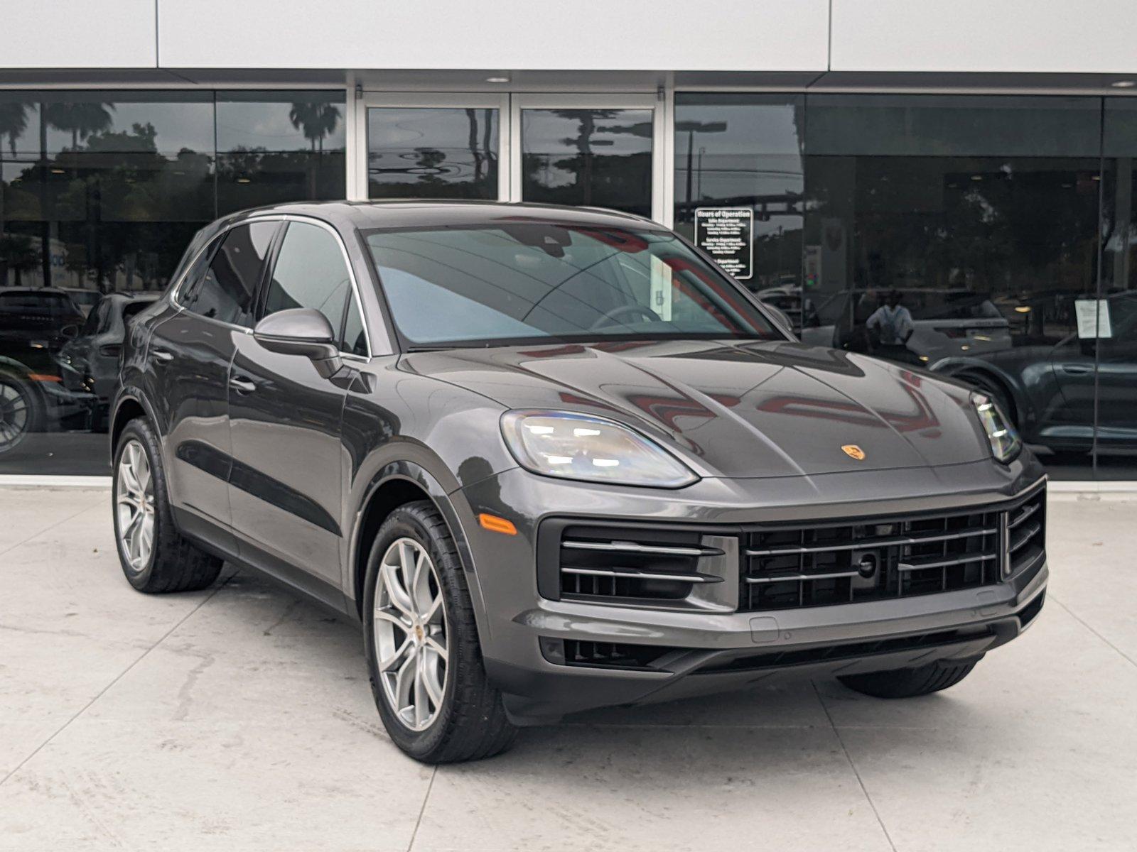 2024 Porsche Cayenne Vehicle Photo in Maitland, FL 32751