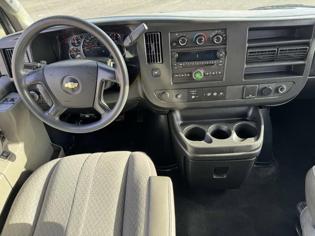 2016 Chevrolet Express Passenger Vehicle Photo in SAINT JAMES, NY 11780-3219