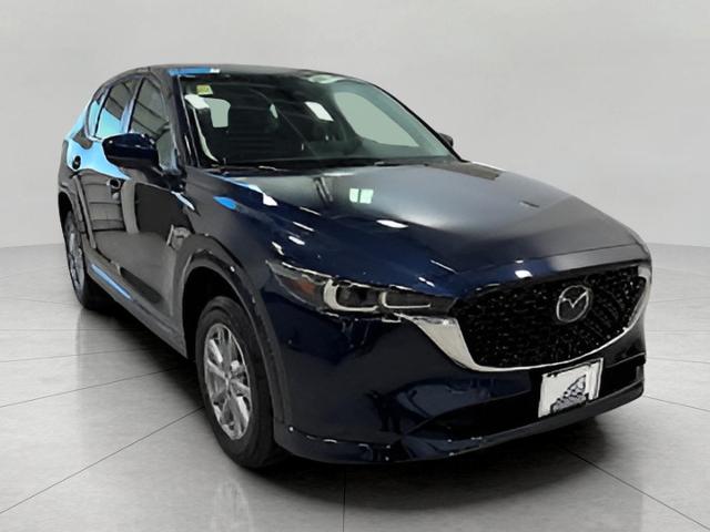 2025 Mazda CX-5 Vehicle Photo in Green Bay, WI 54304