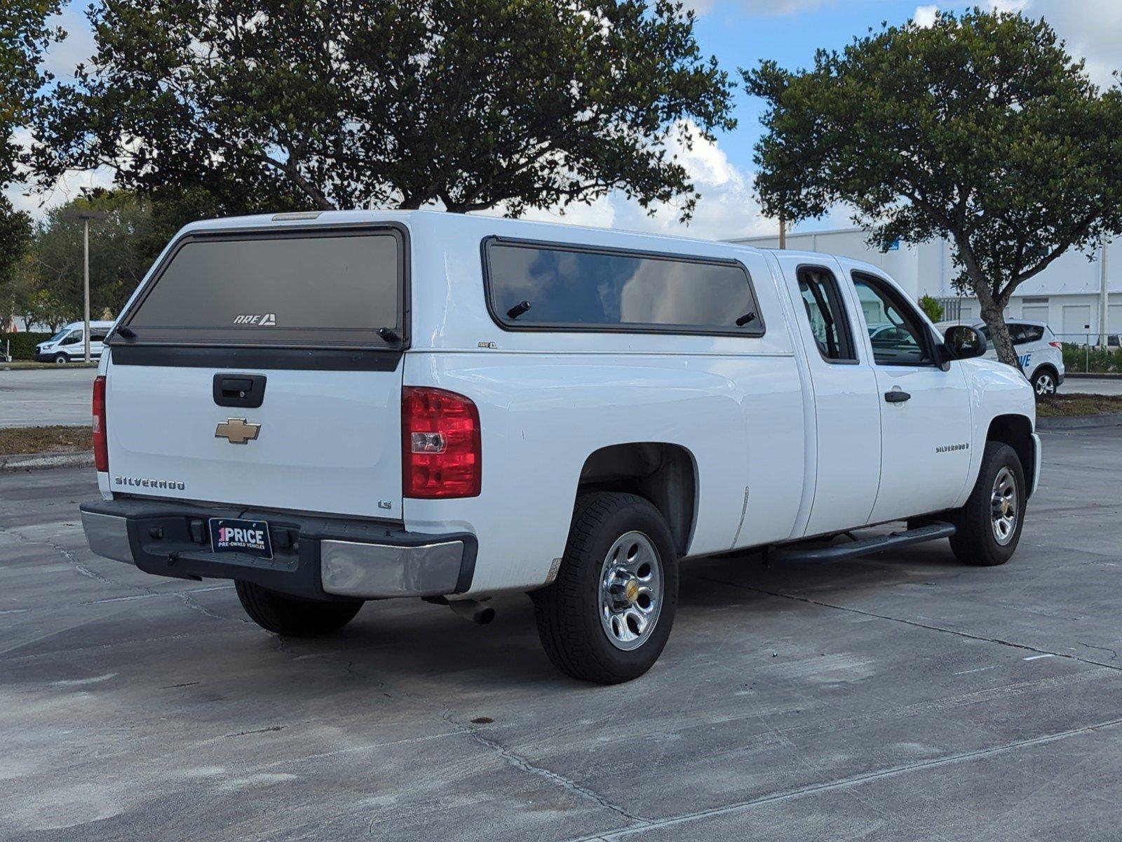 2009 Chevrolet Silverado 1500 Vehicle Photo in Margate, FL 33063