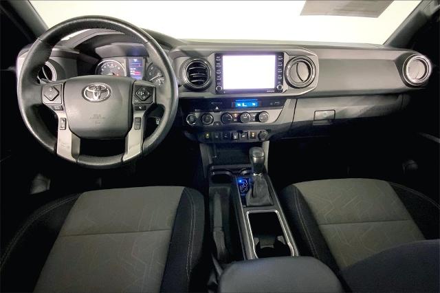 2021 Toyota Tacoma 4WD Vehicle Photo in Kansas City, MO 64114