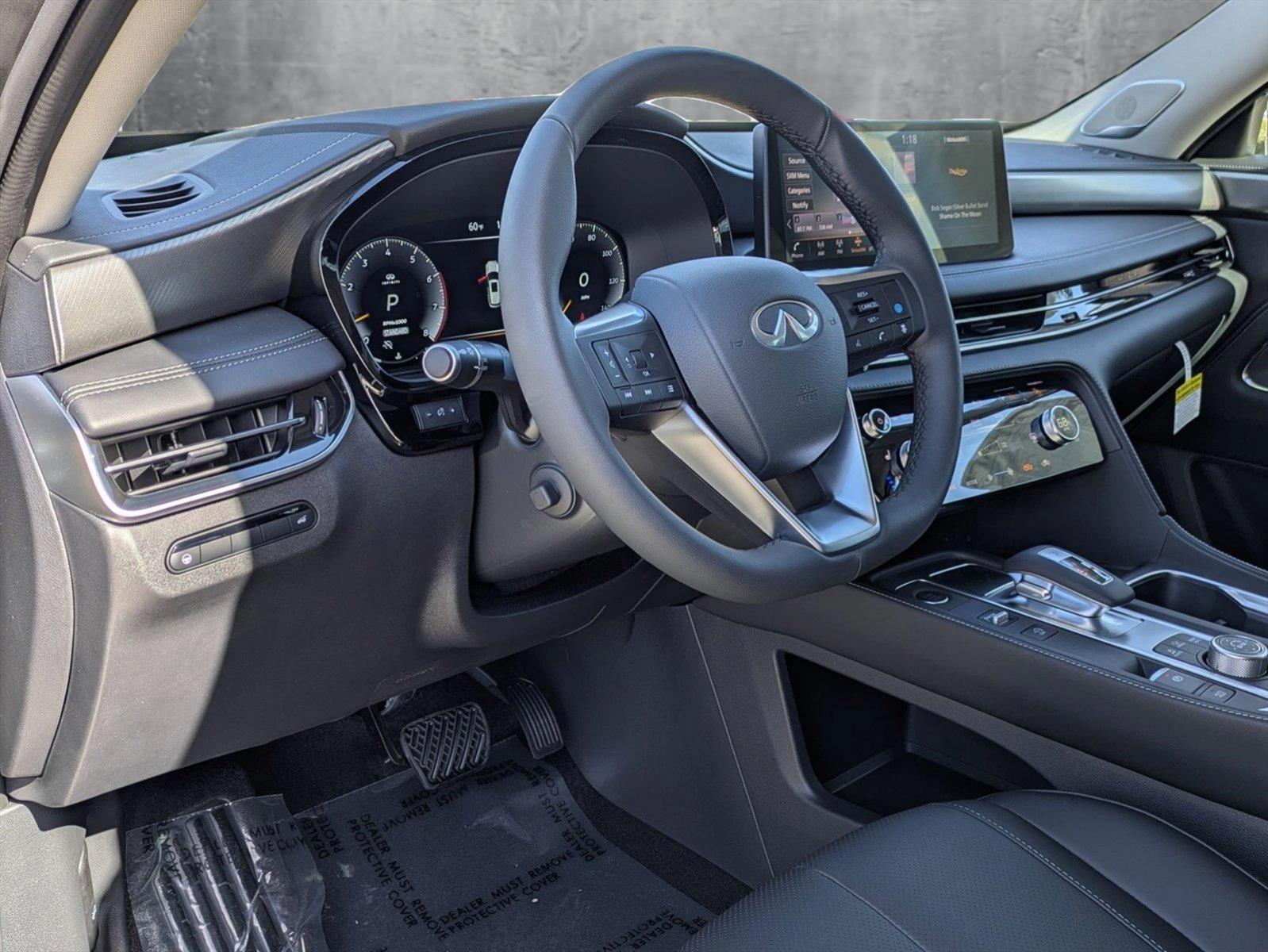 2025 INFINITI QX60 Vehicle Photo in Tustin, CA 92782