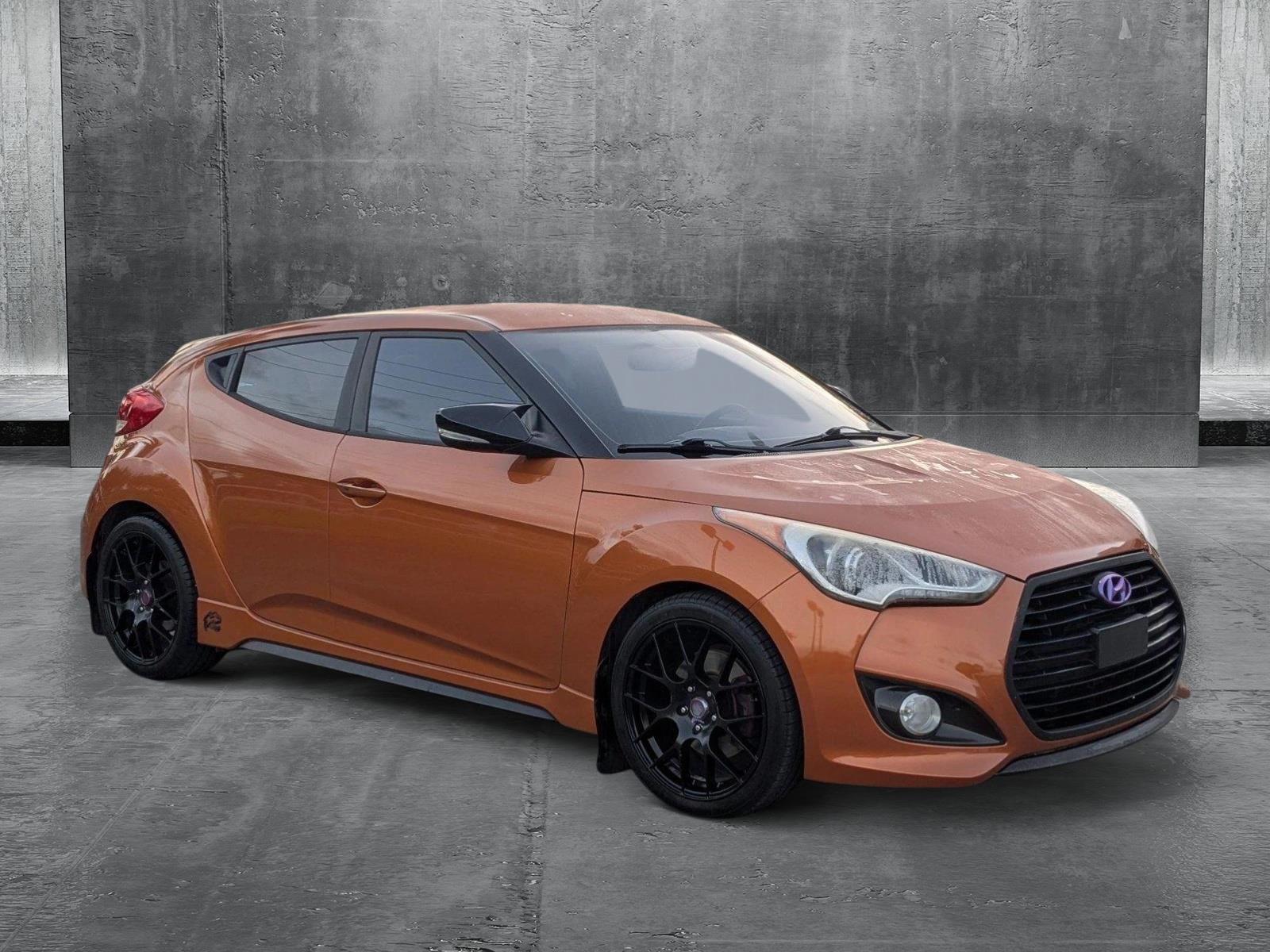 2016 Hyundai Veloster Vehicle Photo in PEMBROKE PINES, FL 33024-6534