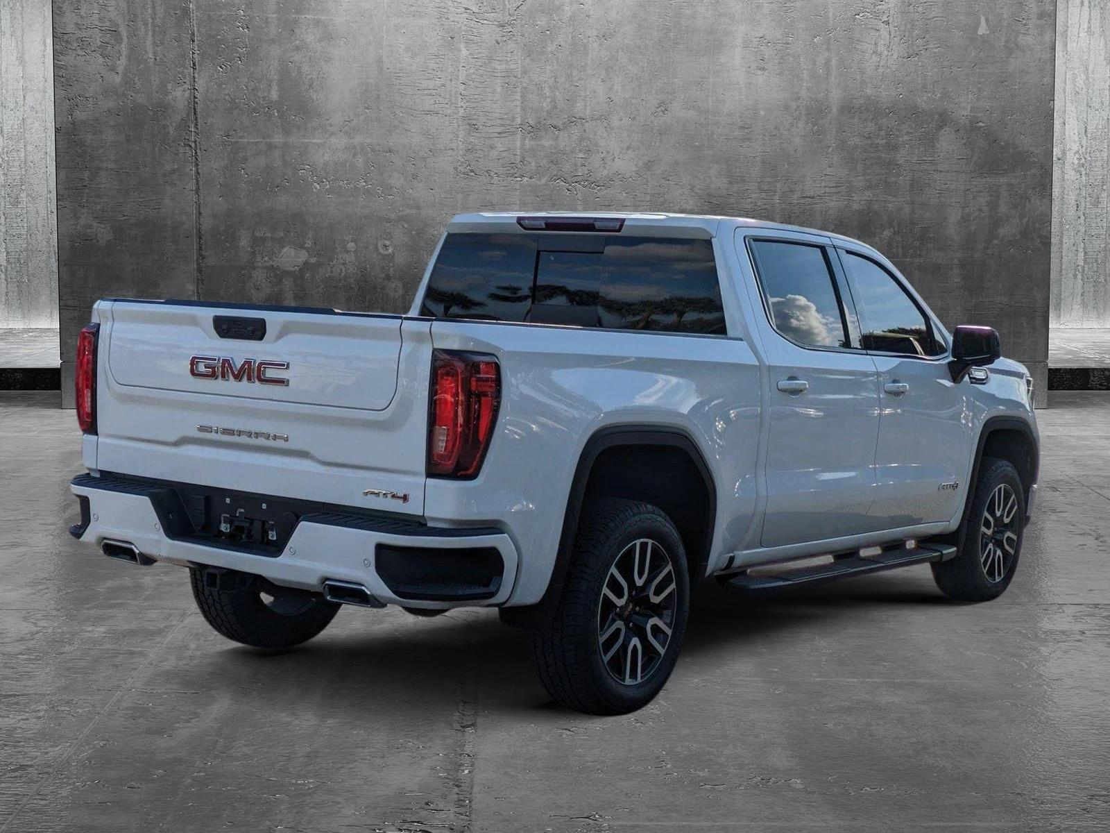 2023 GMC Sierra 1500 Vehicle Photo in WEST PALM BEACH, FL 33407-3296