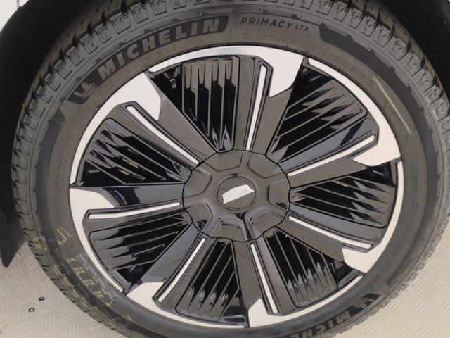 2025 Cadillac ESCALADE IQ Vehicle Photo in PINEVILLE, NC 28134-8495