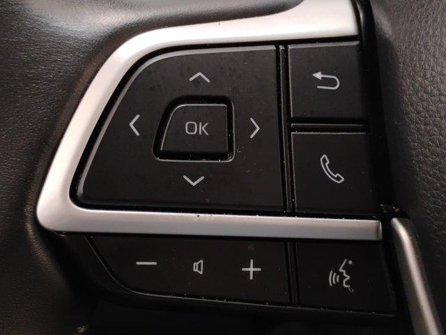 2023 Toyota Highlander Vehicle Photo in PINEVILLE, NC 28134-8495
