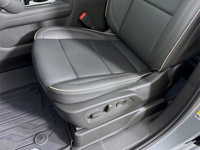 2025 GMC Yukon XL Vehicle Photo in PUYALLUP, WA 98371-4149
