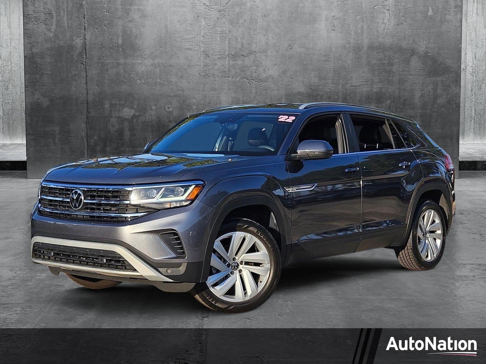 2022 Volkswagen Atlas Cross Sport Vehicle Photo in Pembroke Pines , FL 33027