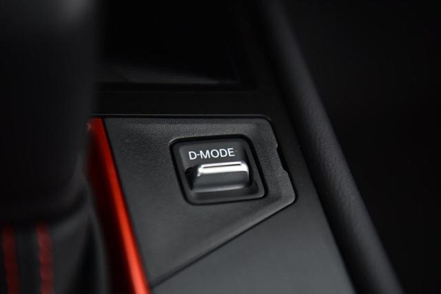 2025 Nissan Kicks Vehicle Photo in Ballwin, MO 63011