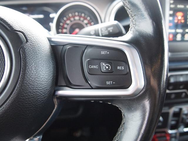 2020 Jeep Gladiator Vehicle Photo in MADISON, IN 47250-1611