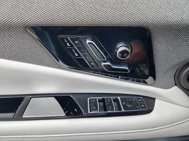 2025 Cadillac OPTIQ Vehicle Photo in HOUSTON, TX 77079
