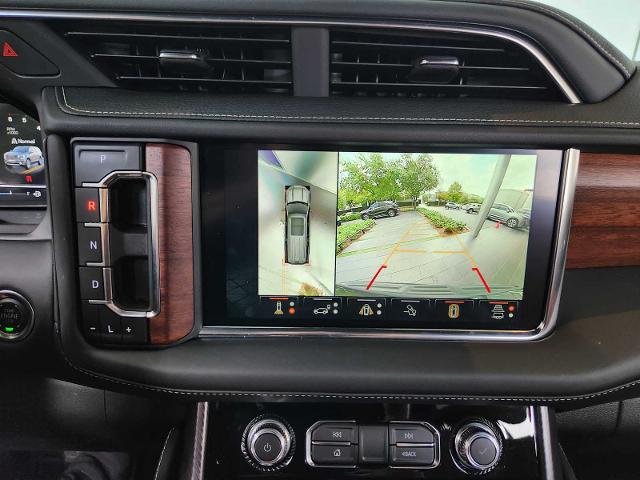2024 GMC Yukon XL Vehicle Photo in HOUSTON, TX 77079