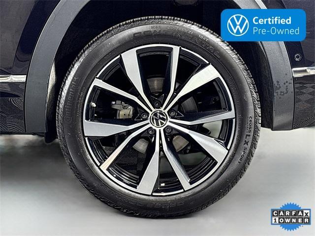 2024 Volkswagen Atlas Cross Sport Vehicle Photo in Puyallup, WA 98371