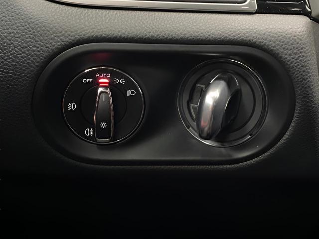 2017 Porsche Macan Vehicle Photo in Appleton, WI 54913