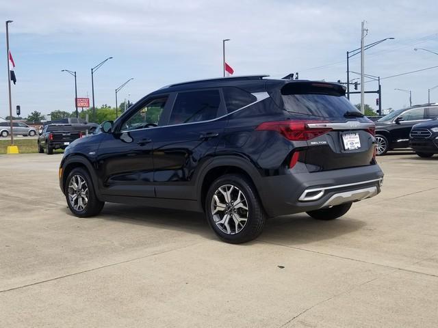 2022 Kia Seltos Vehicle Photo in ELYRIA, OH 44035-6349