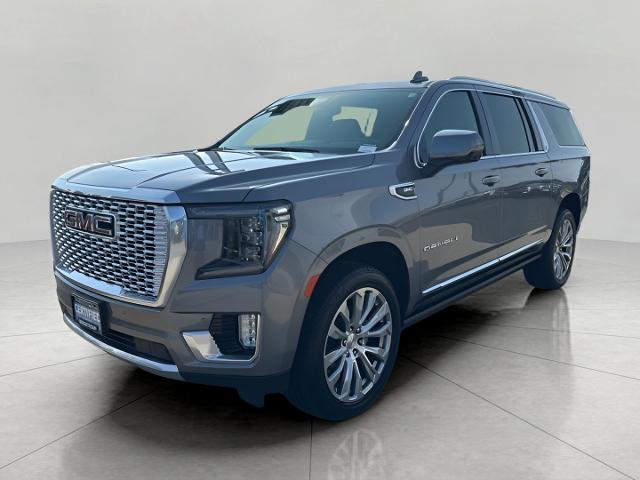 2022 GMC Yukon XL Vehicle Photo in MANITOWOC, WI 54220-5838