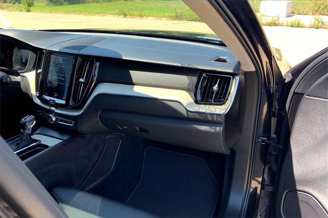 2020 Volvo XC60 Vehicle Photo in TOPEKA, KS 66609-0000