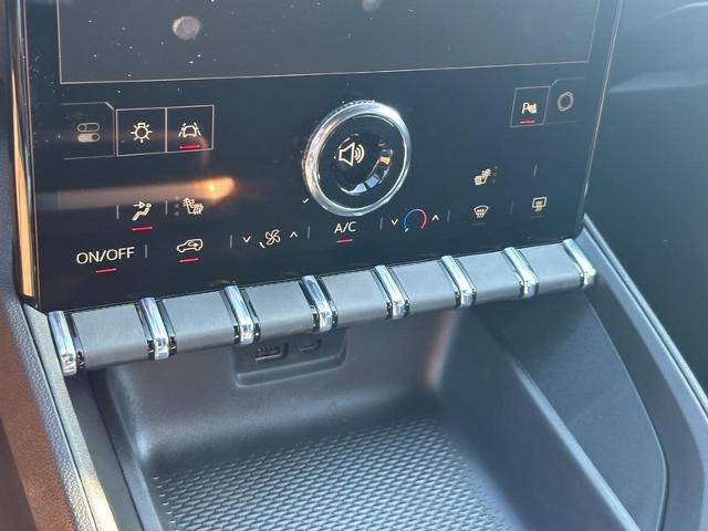 2026 GMC Terrain Vehicle Photo in COLUMBIA, MO 65203-3903