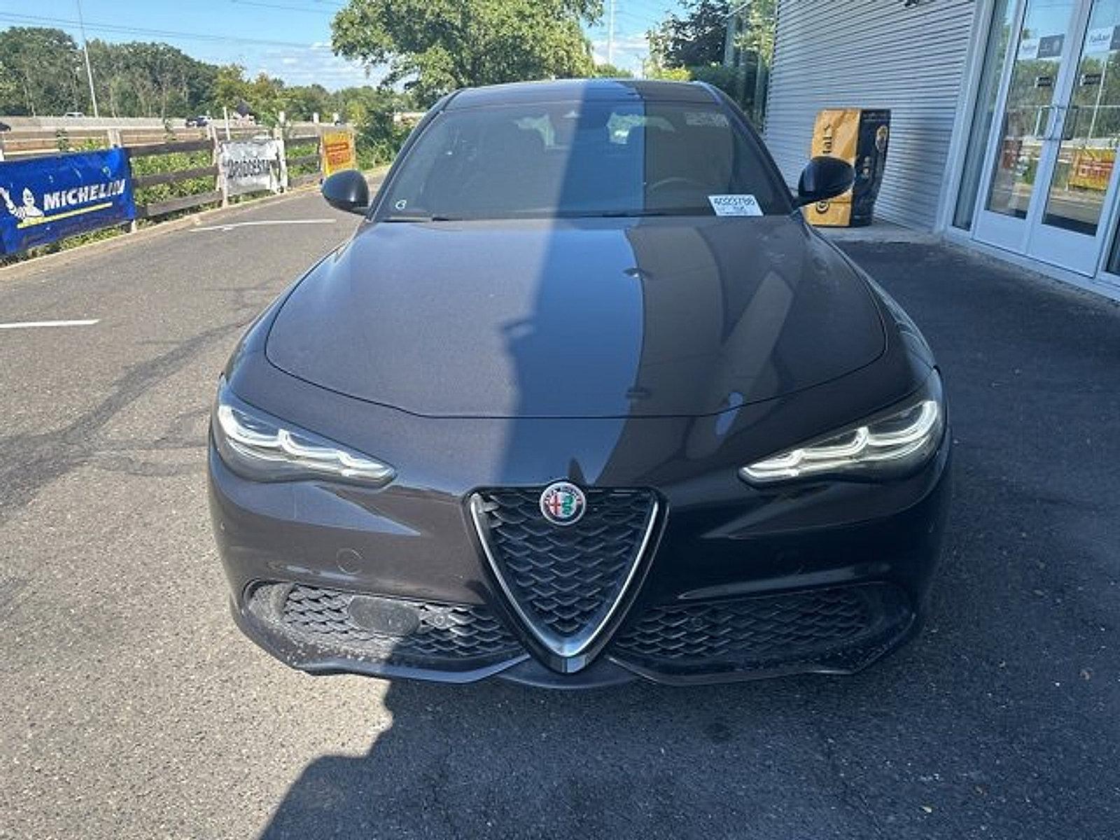 2024 Alfa Romeo Giulia Vehicle Photo in Willow Grove, PA 19090