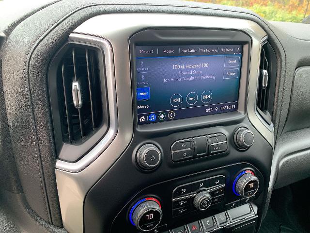 2021 Chevrolet Silverado 1500 Vehicle Photo in MOON TOWNSHIP, PA 15108-2571