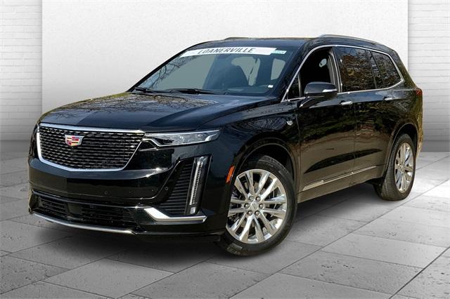 2024 Cadillac XT6 Vehicle Photo in KANSAS CITY, MO 64114-4545