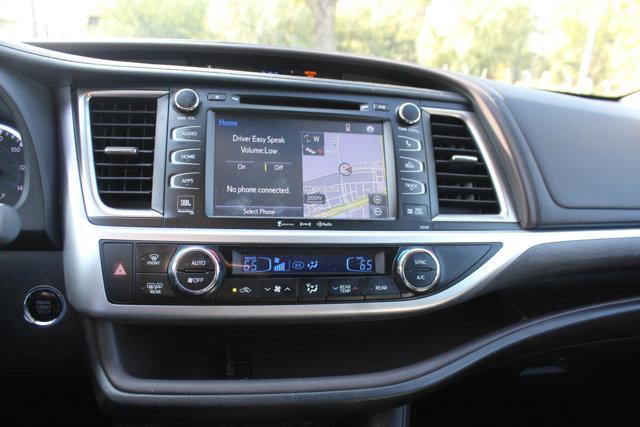 2018 Toyota Highlander Vehicle Photo in HOUSTON, TX 77090