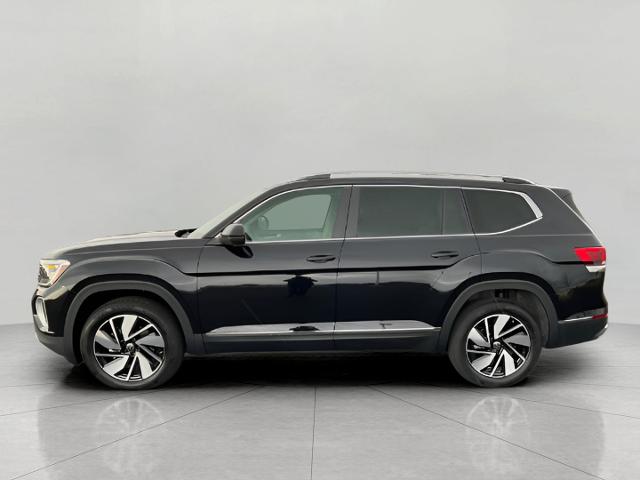 2024 Volkswagen Atlas Vehicle Photo in Oshkosh, WI 54904