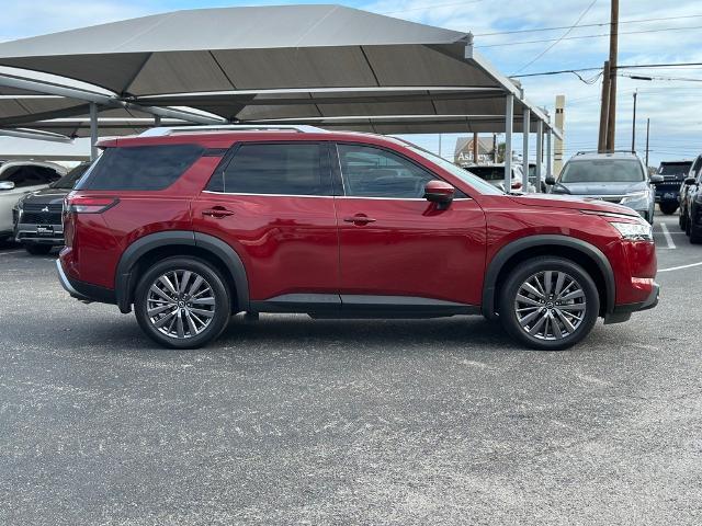 2022 Nissan Pathfinder Vehicle Photo in San Antonio, TX 78230