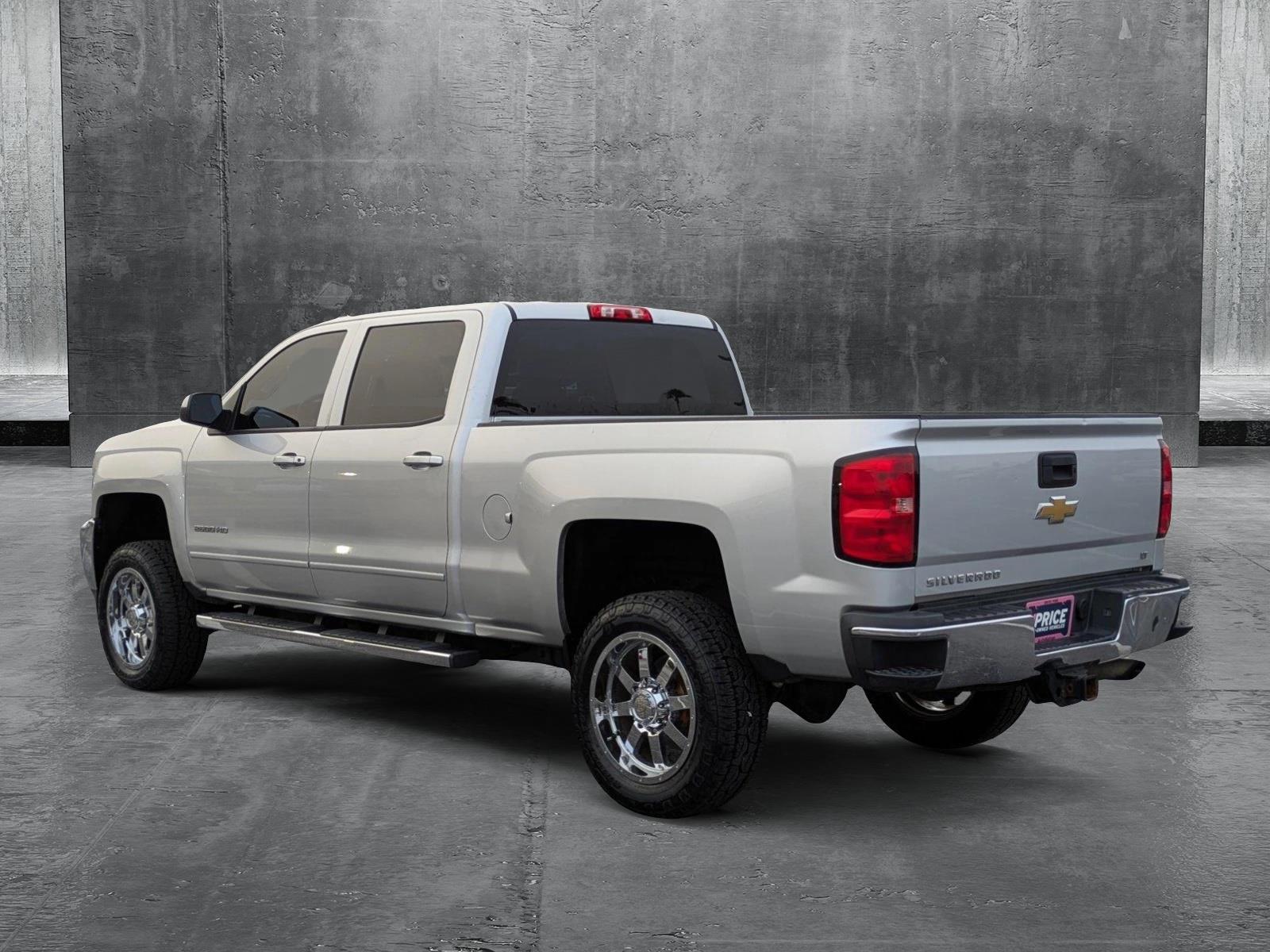 2015 Chevrolet Silverado 2500HD Built After Aug 14 Vehicle Photo in CLEARWATER, FL 33764-7163