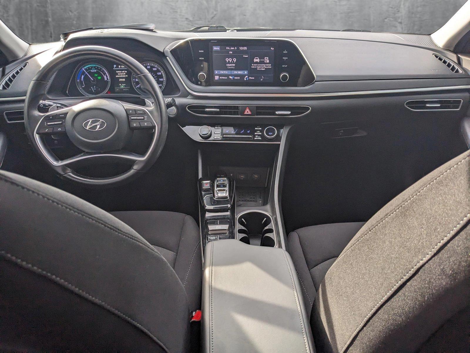 2022 Hyundai Sonata Hybrid Vehicle Photo in MIAMI, FL 33172-3015