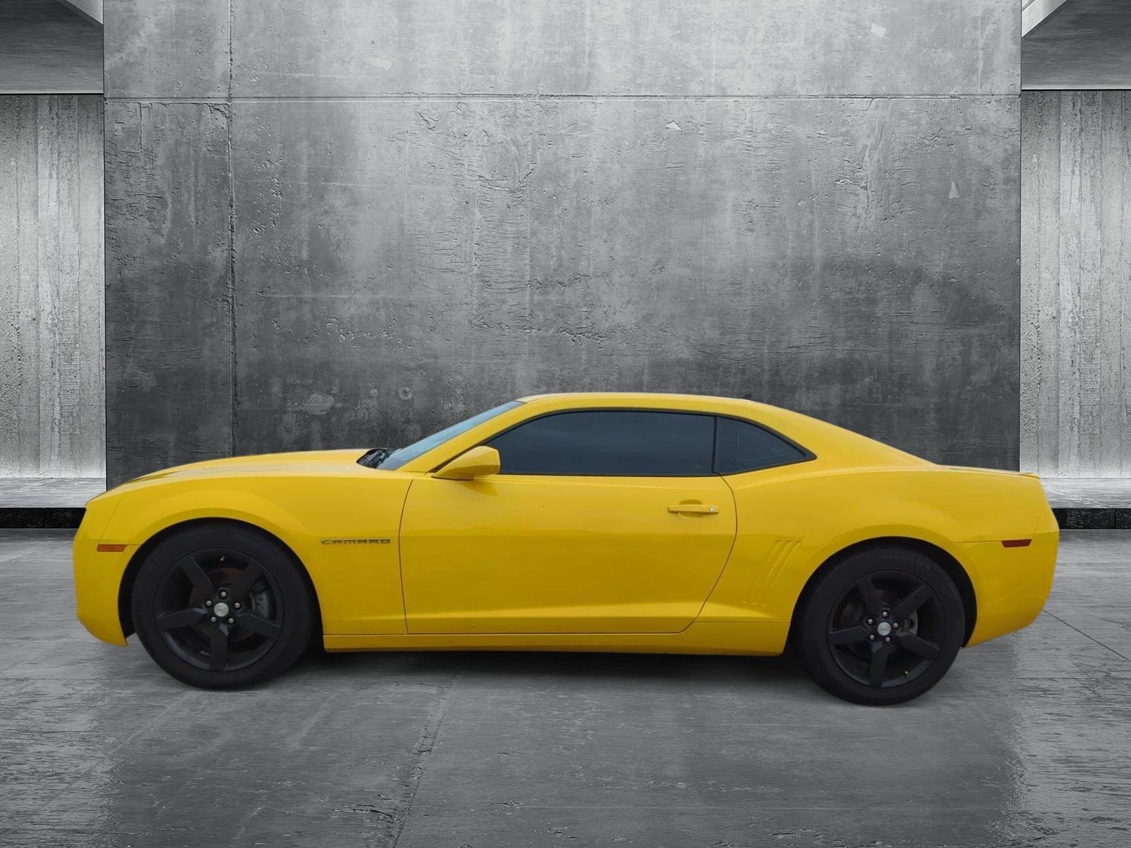 2013 Chevrolet Camaro Vehicle Photo in Memphis, TN 38125