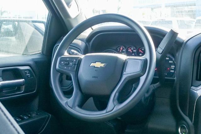 2023 Chevrolet Silverado 1500 Vehicle Photo in VENTURA, CA 93003-8585