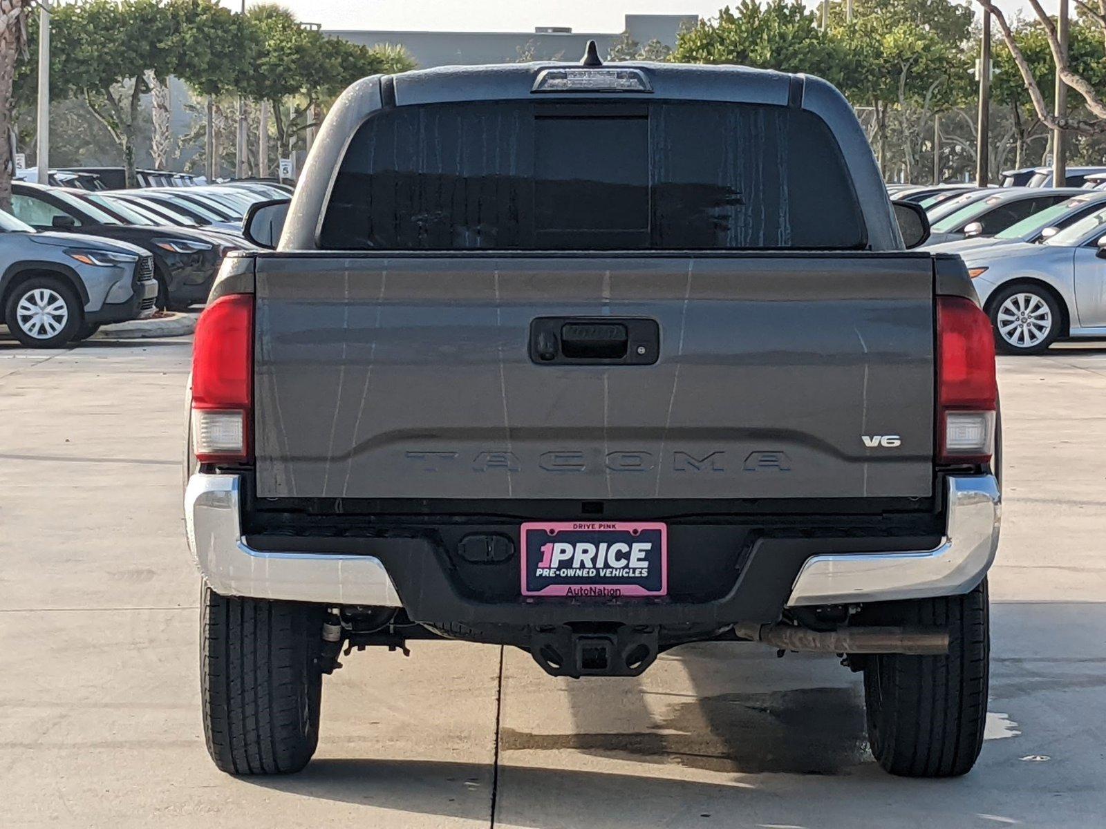 2021 Toyota Tacoma 2WD Vehicle Photo in Davie, FL 33331