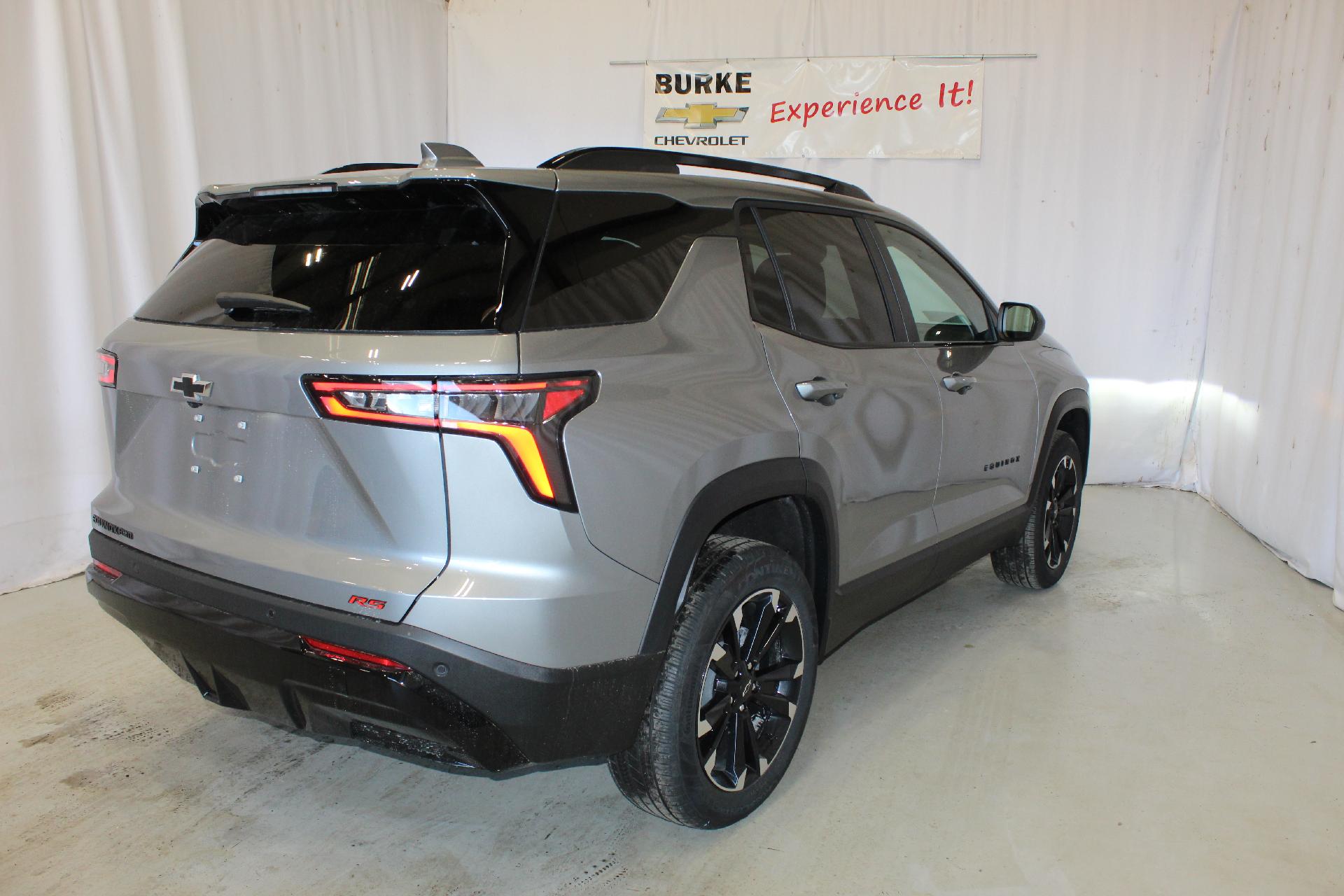 2025 Chevrolet Equinox Vehicle Photo in NORTHAMPTON, MA 01060-1120